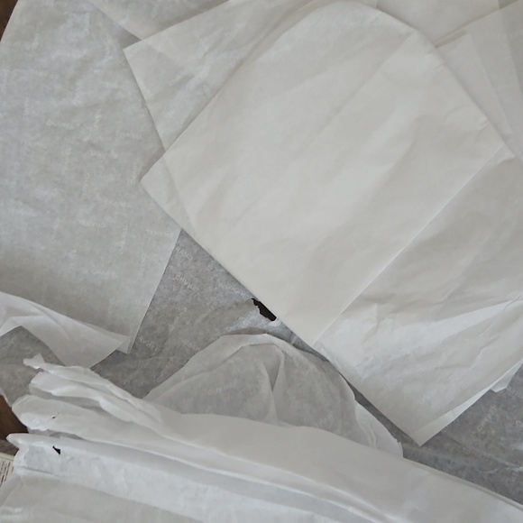 3pc Empty Chanel boxes Ribbon - Picture 5 of 6